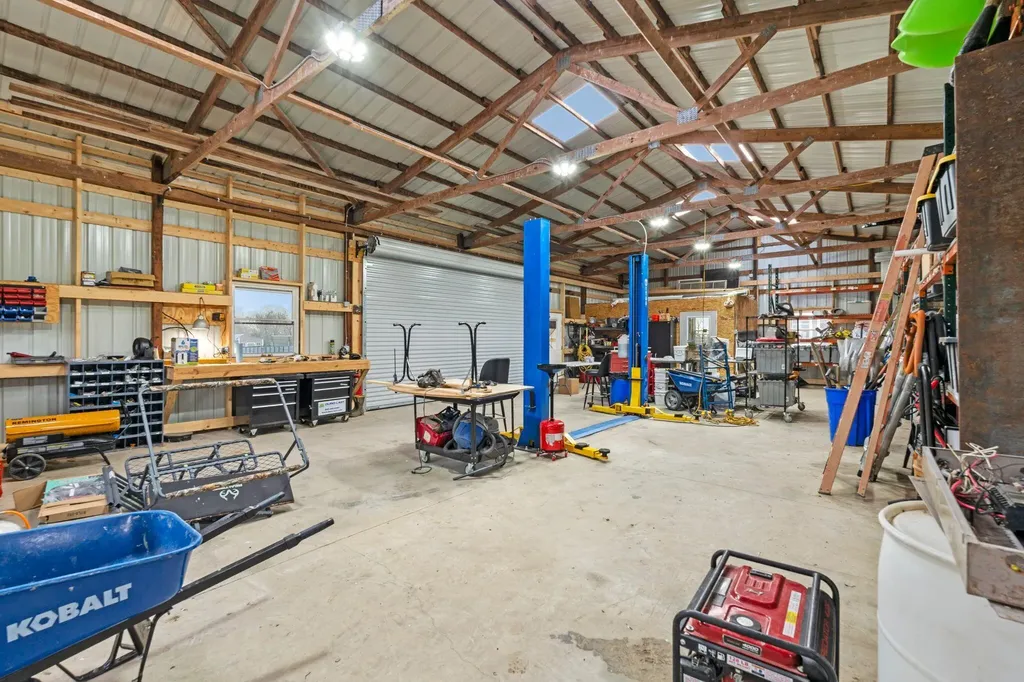 6198 Lexington Road Lancaster KY 40444