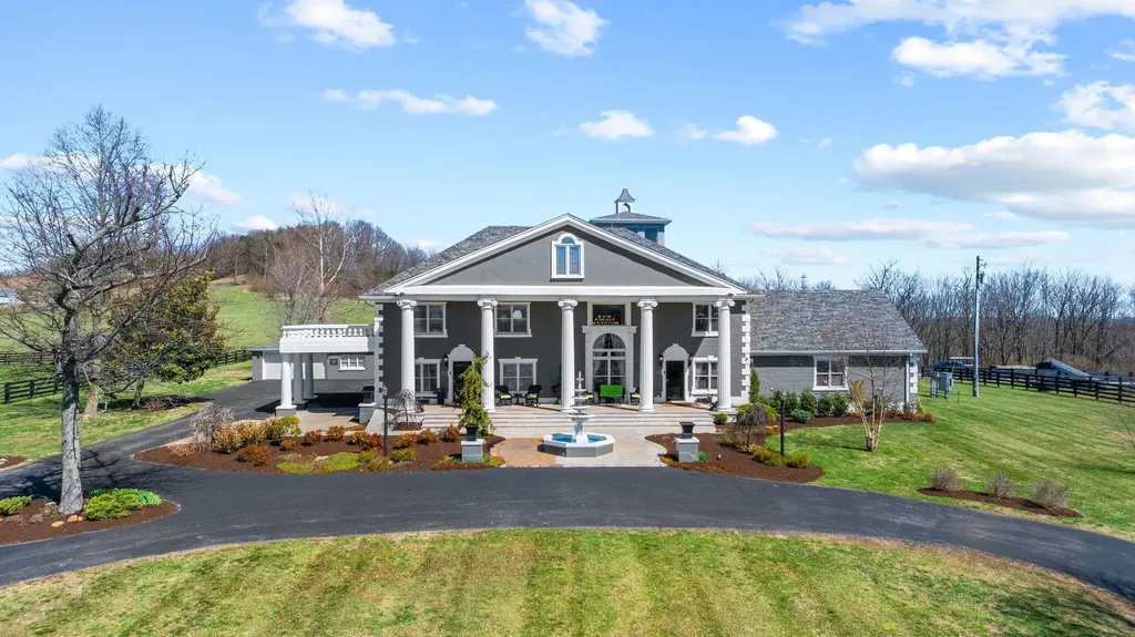 6198 Lexington Road Lancaster KY 40444