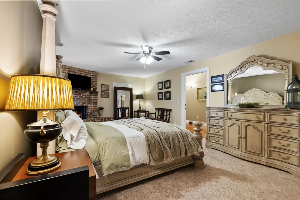 6198 Lexington Road Lancaster KY 40444