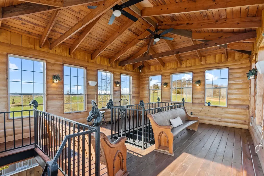 6198 Lexington Road Lancaster KY 40444