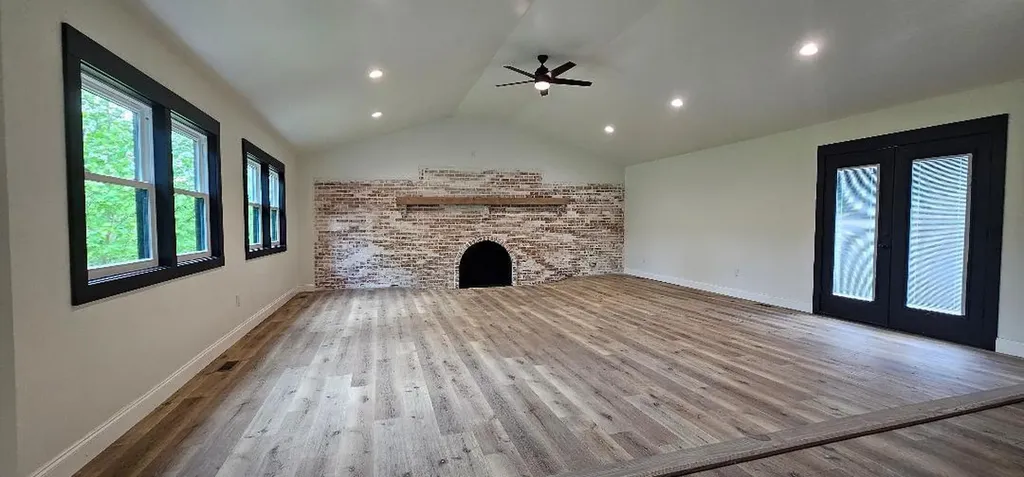 224 Redbird Lane London KY 40744