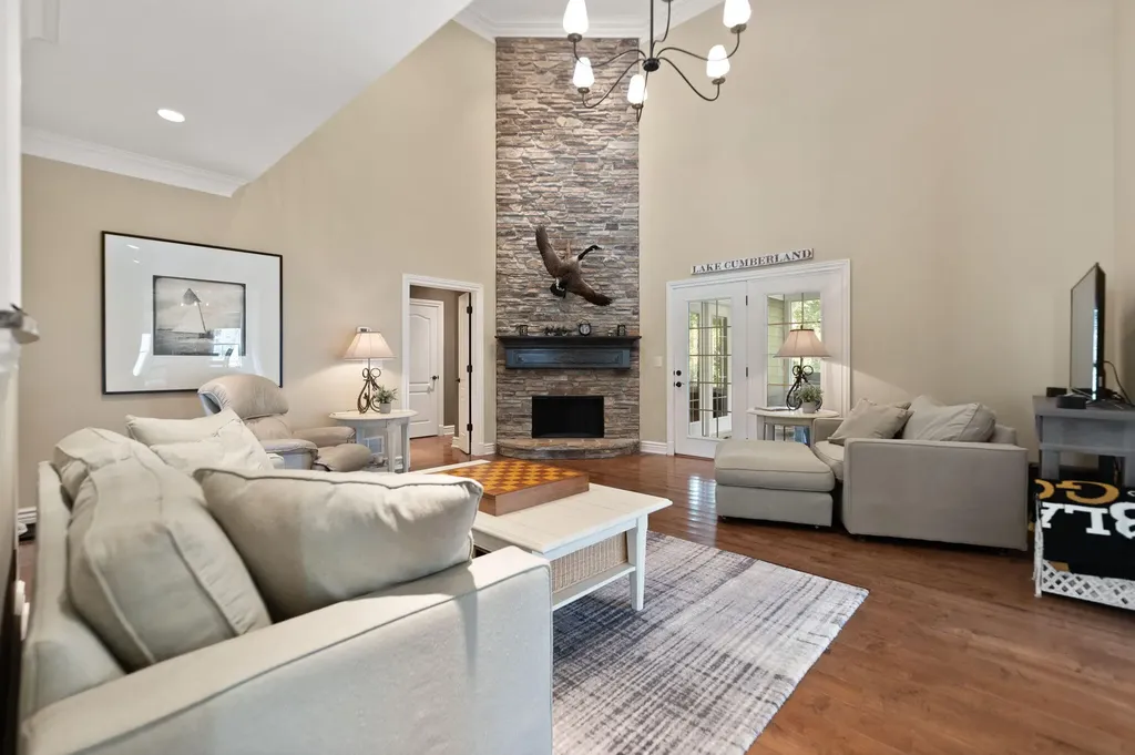 522 Lakeview Drive Jamestown KY 42629