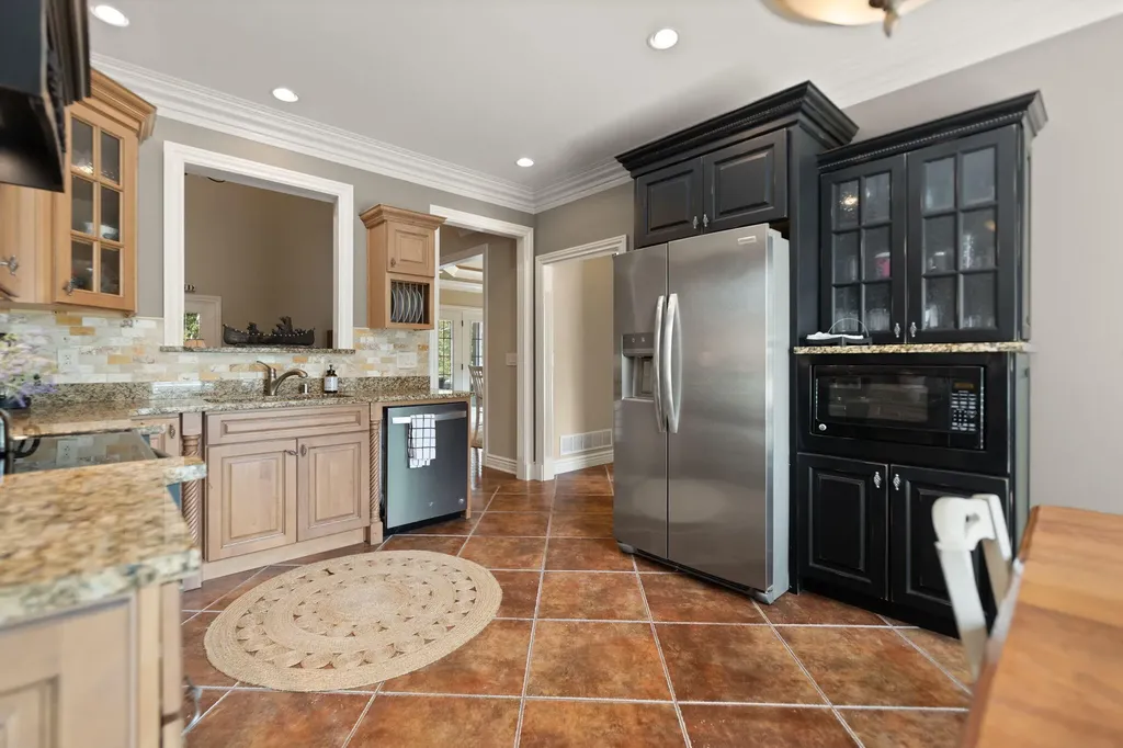 522 Lakeview Drive Jamestown KY 42629