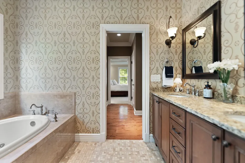 522 Lakeview Drive Jamestown KY 42629