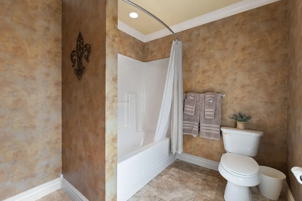 522 Lakeview Drive Jamestown KY 42629