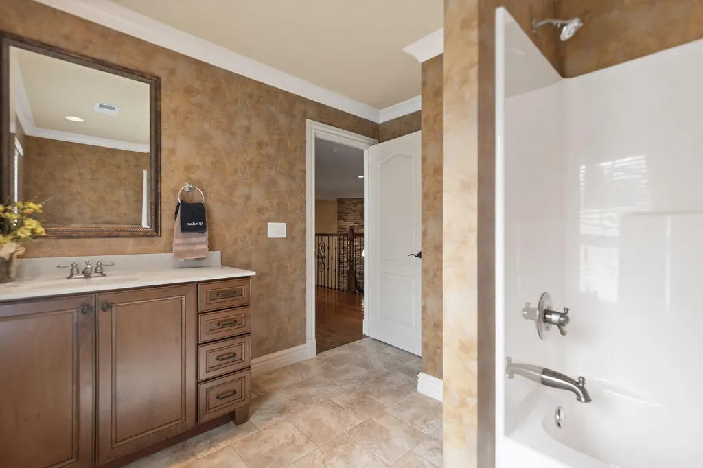 522 Lakeview Drive Jamestown KY 42629