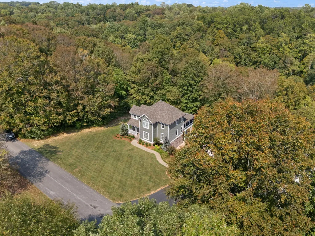522 Lakeview Drive Jamestown KY 42629