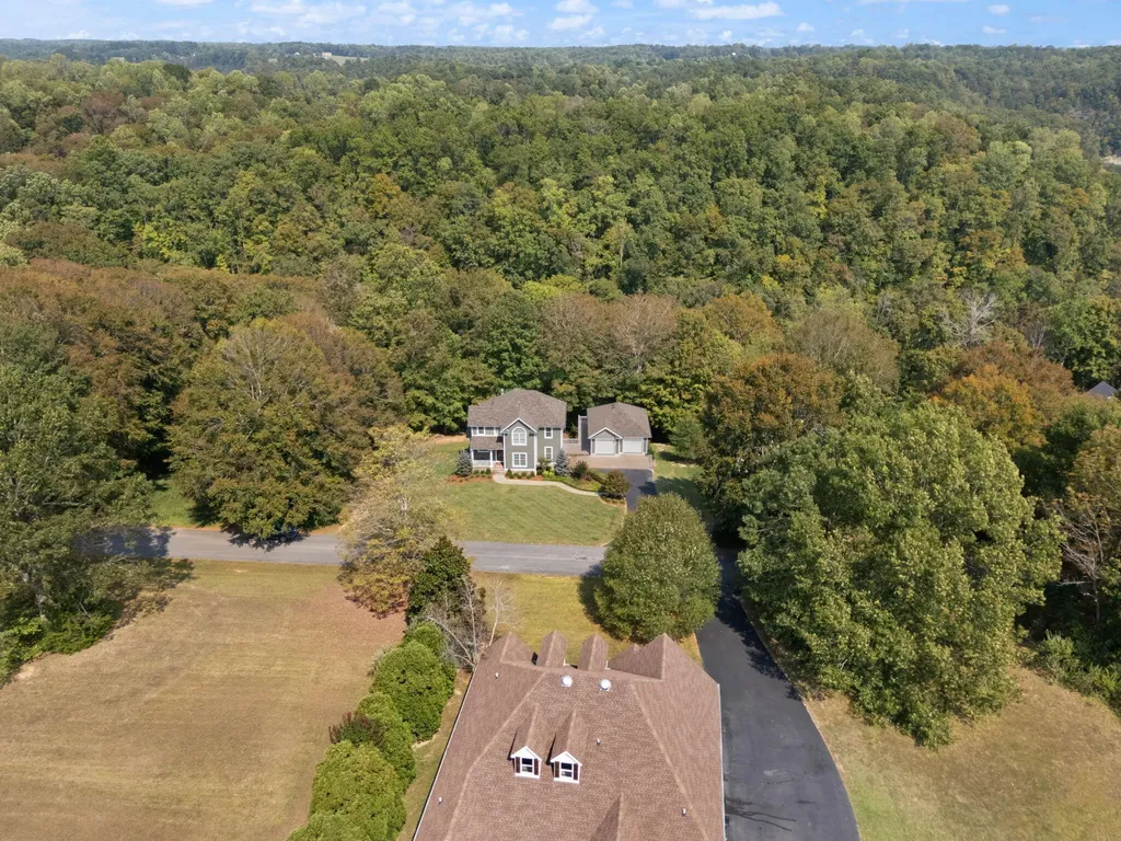 522 Lakeview Drive Jamestown KY 42629