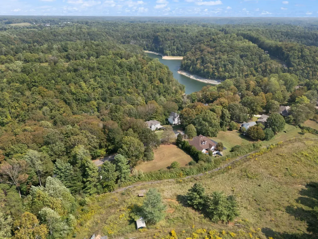 522 Lakeview Drive Jamestown KY 42629