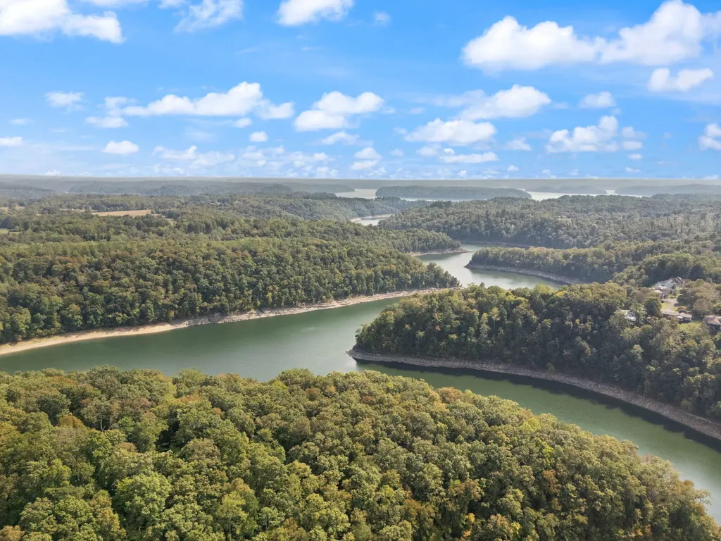 522 Lakeview Drive Jamestown KY 42629
