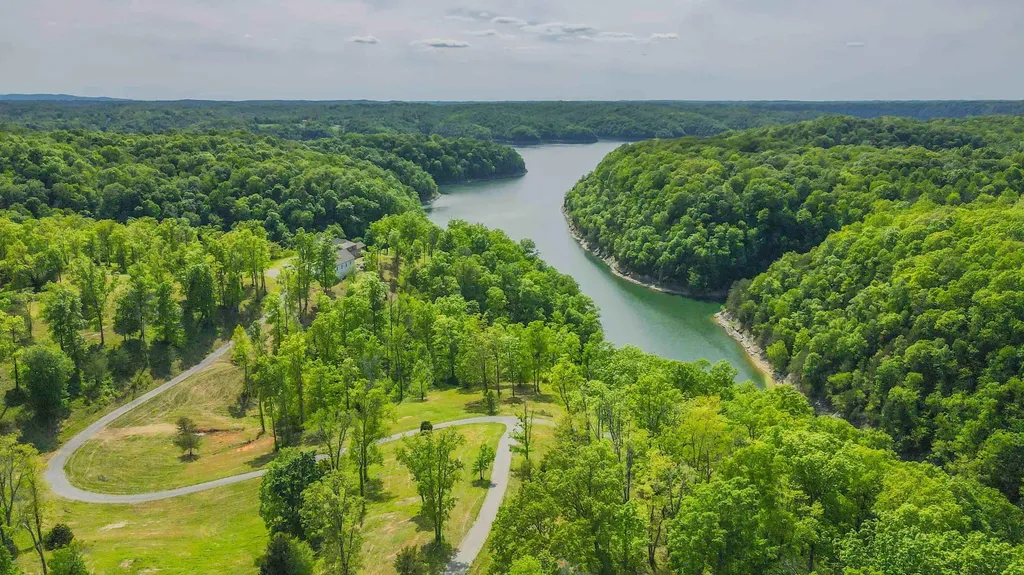 Lots 84-93 W/ Basement Bridlebrook Nancy KY 42544