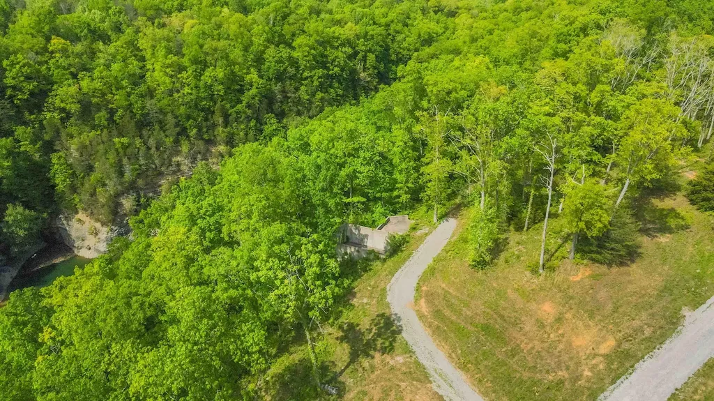 Lots 84-93 W/ Basement Bridlebrook Nancy KY 42544
