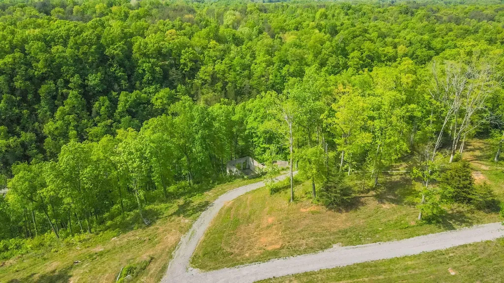 Lots 84-93 W/ Basement Bridlebrook Nancy KY 42544