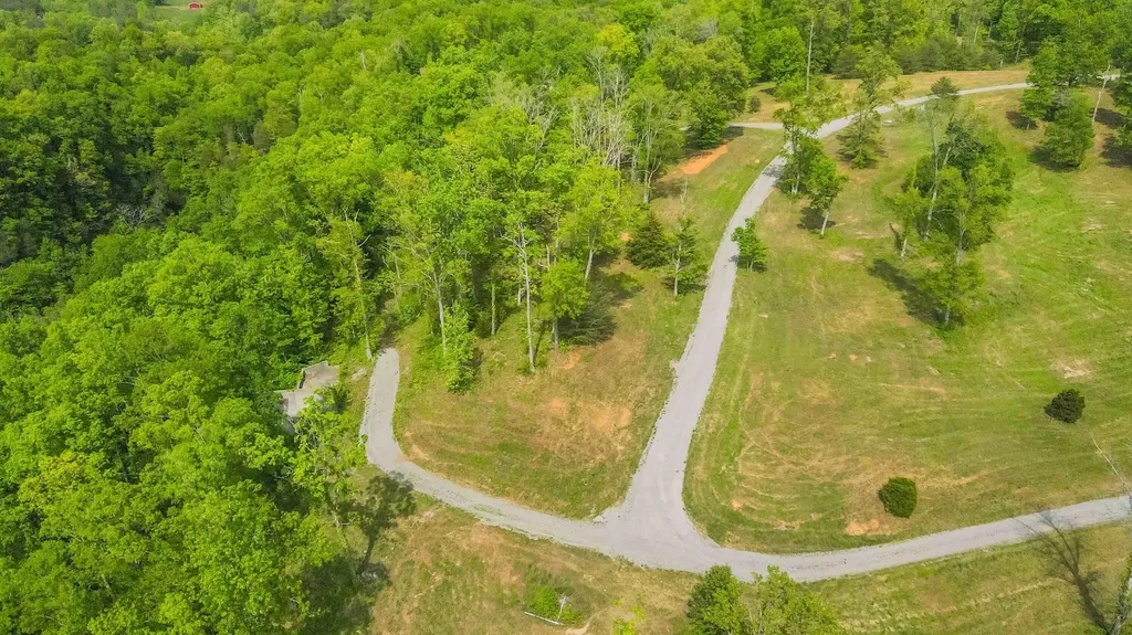 Lots 84-93 W/ Basement Bridlebrook Nancy KY 42544