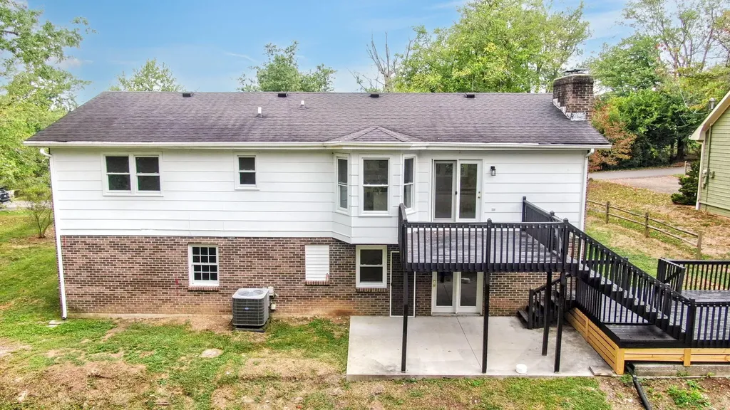 124 Pleasant Ridge Drive Richmond KY 40475