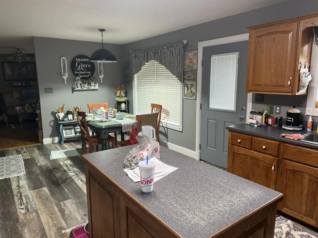 25 Red Oak Drive Barbourville KY 40906