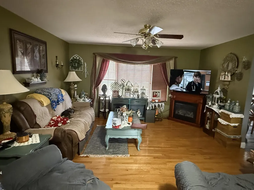 25 Red Oak Drive Barbourville KY 40906