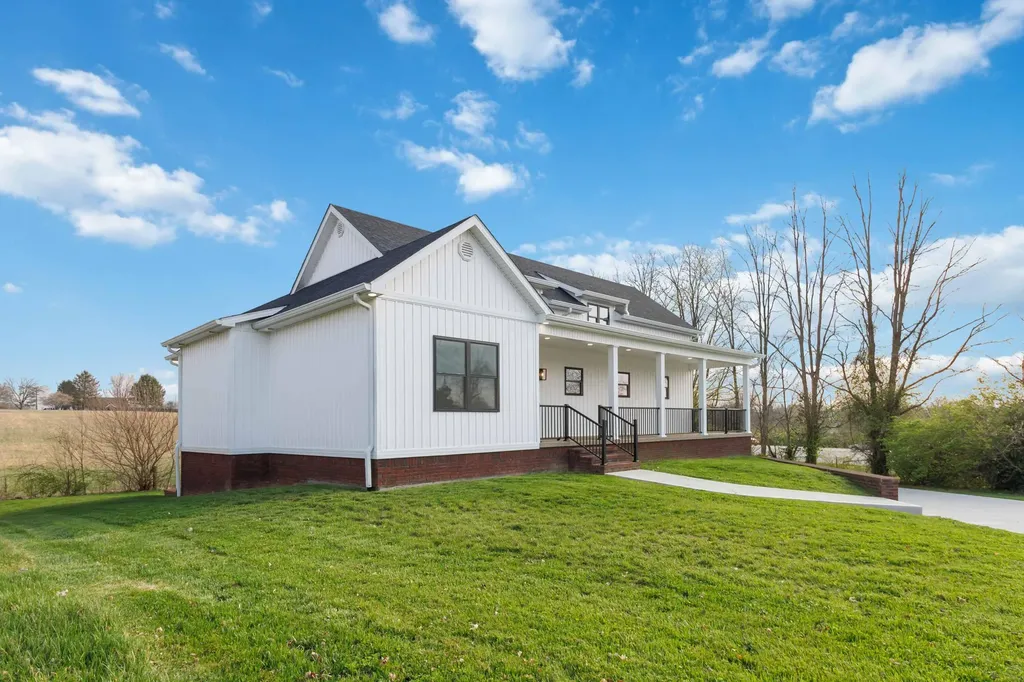 100 Chandler Drive Danville KY 40422