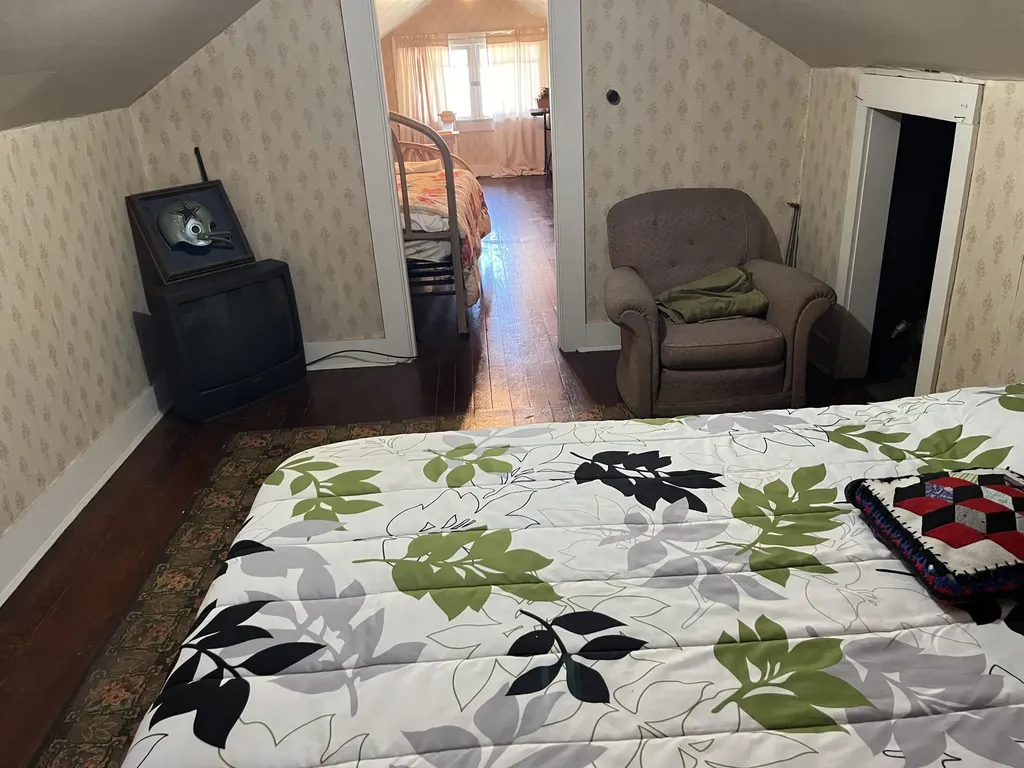 902 Oak Street Cumberland KY 40823