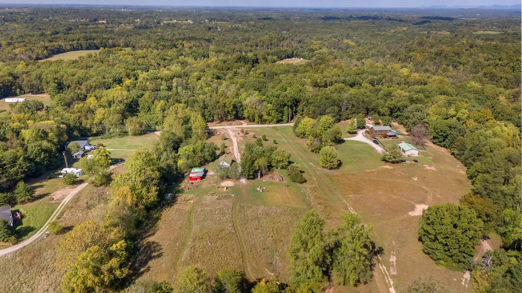 2640 Dreyfus Road Waco KY 40385