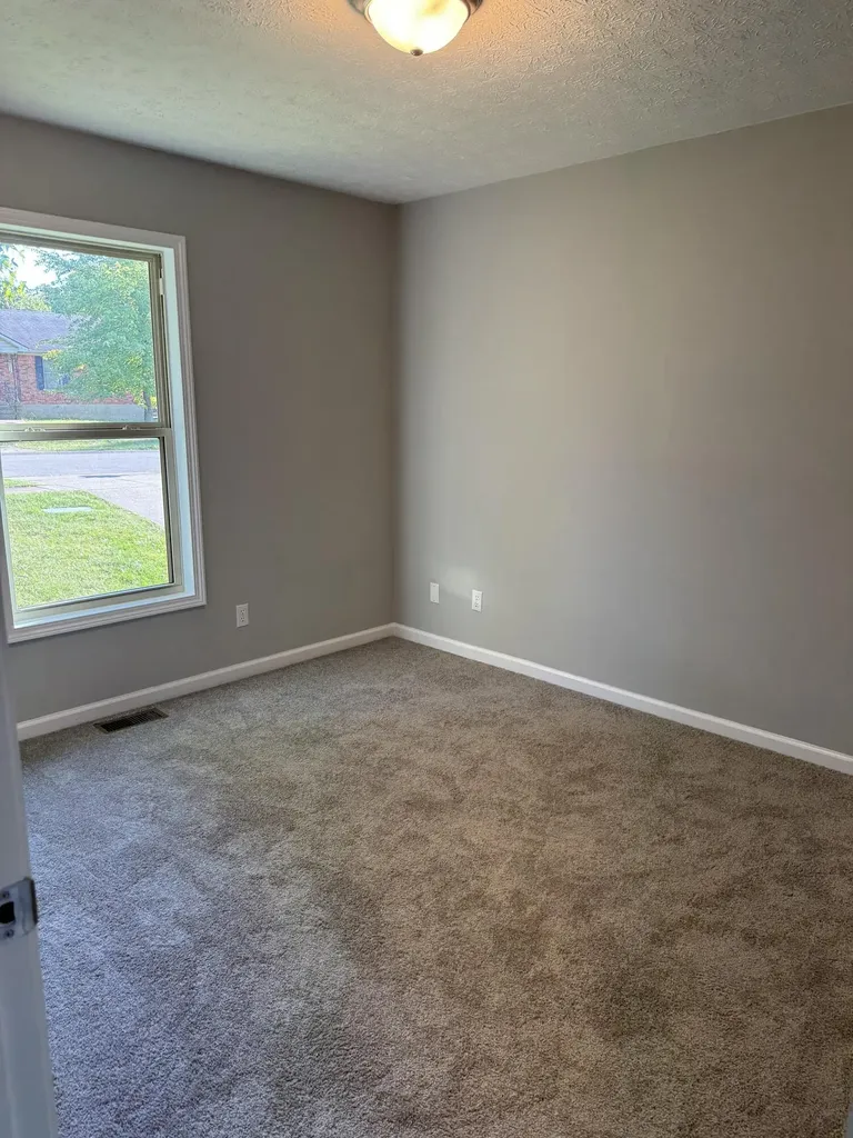 1220 Shepard Way Shelbyville KY 40065