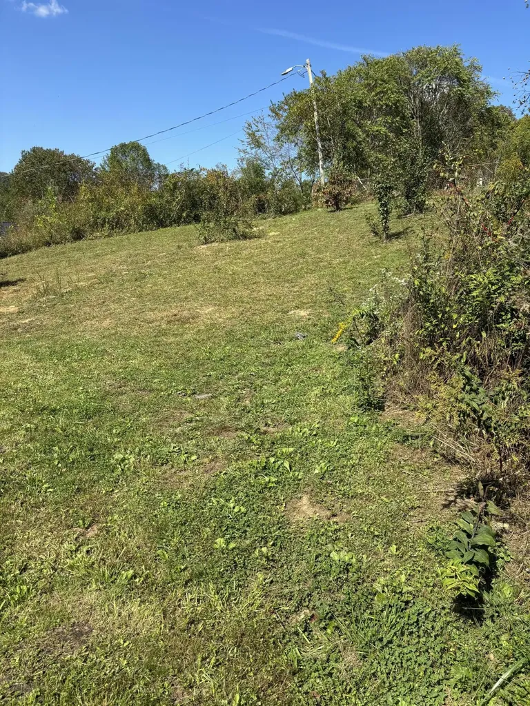 47 Old Farm Road Cannon KY 40923