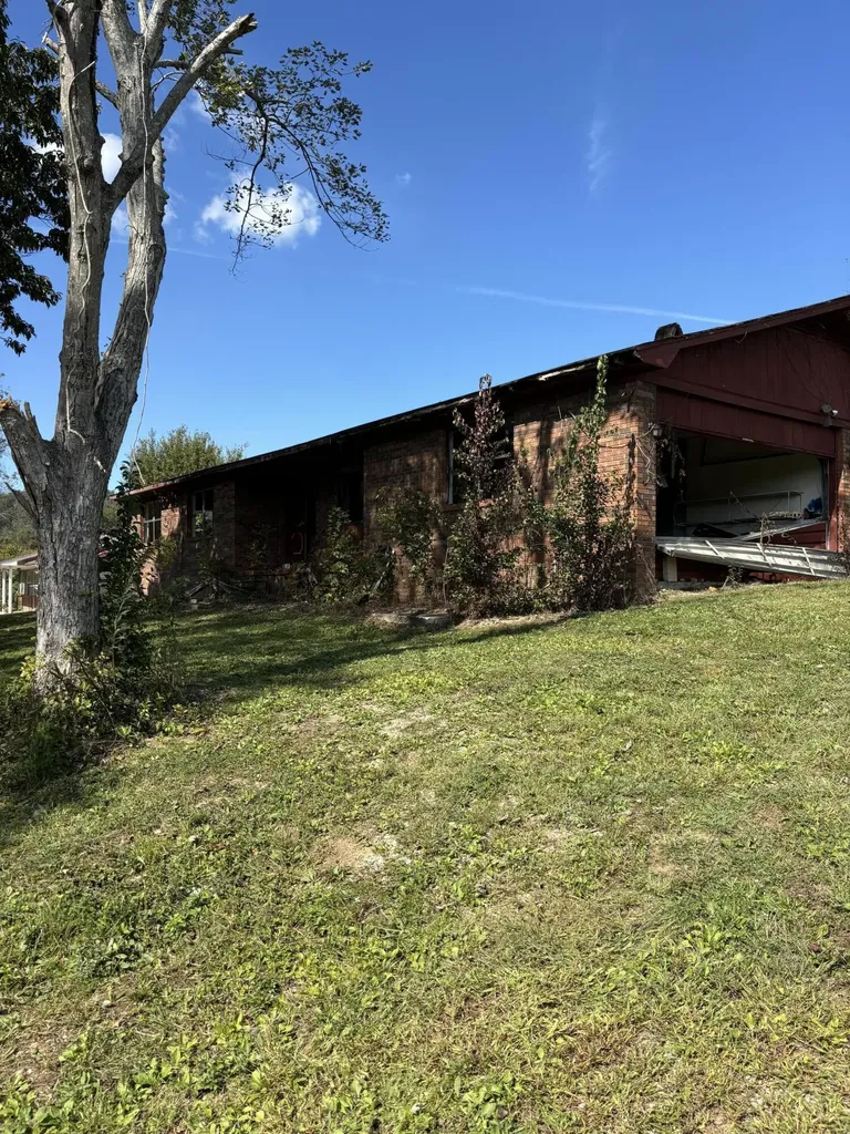 47 Old Farm Road Cannon KY 40923
