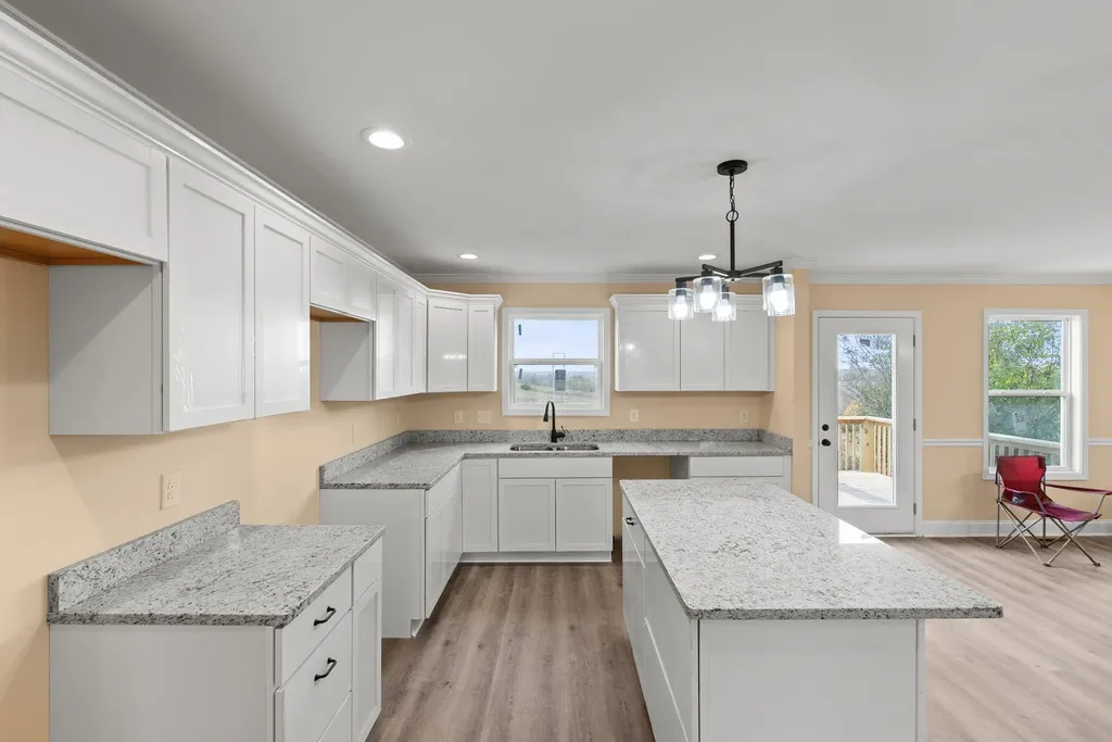 2280 High Bridge Road Lancaster KY 40444