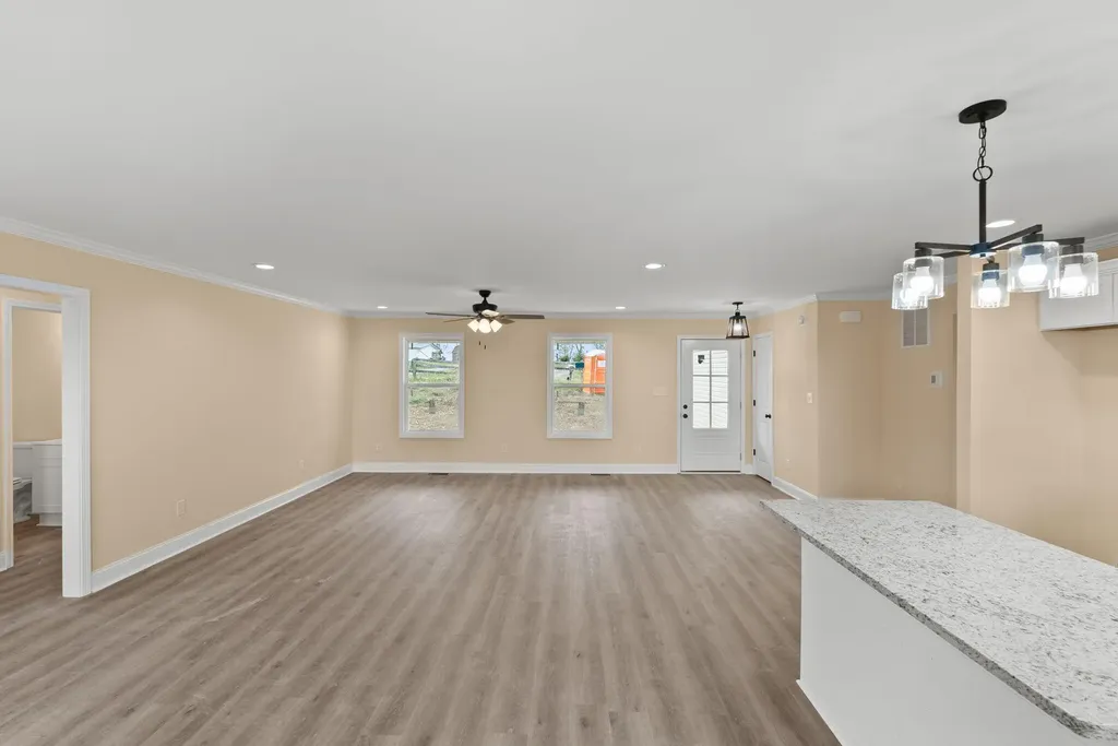 2280 High Bridge Road Lancaster KY 40444