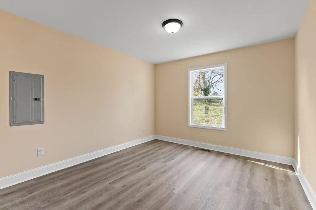 2280 High Bridge Road Lancaster KY 40444