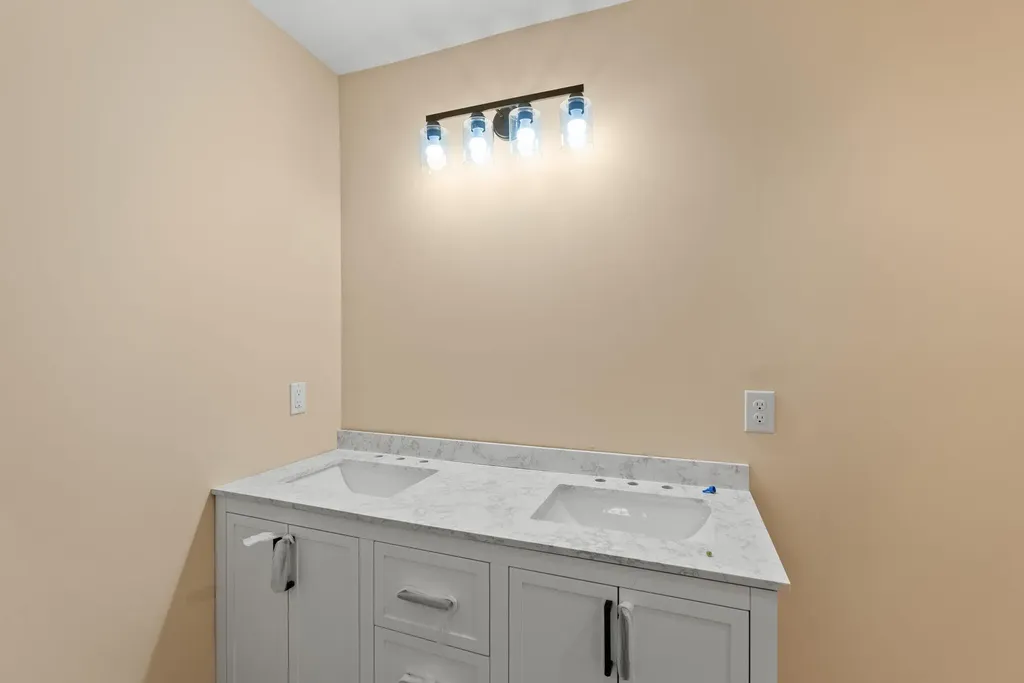 2280 High Bridge Road Lancaster KY 40444