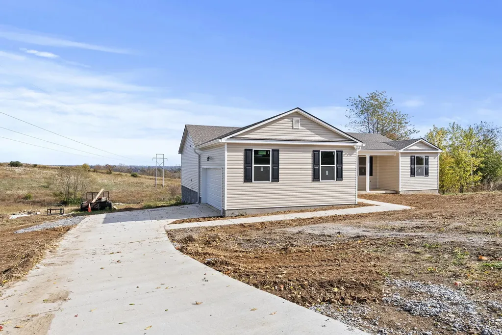 2280 High Bridge Road Lancaster KY 40444