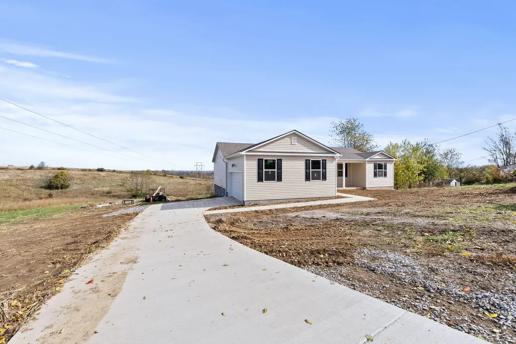 2280 High Bridge Road Lancaster KY 40444