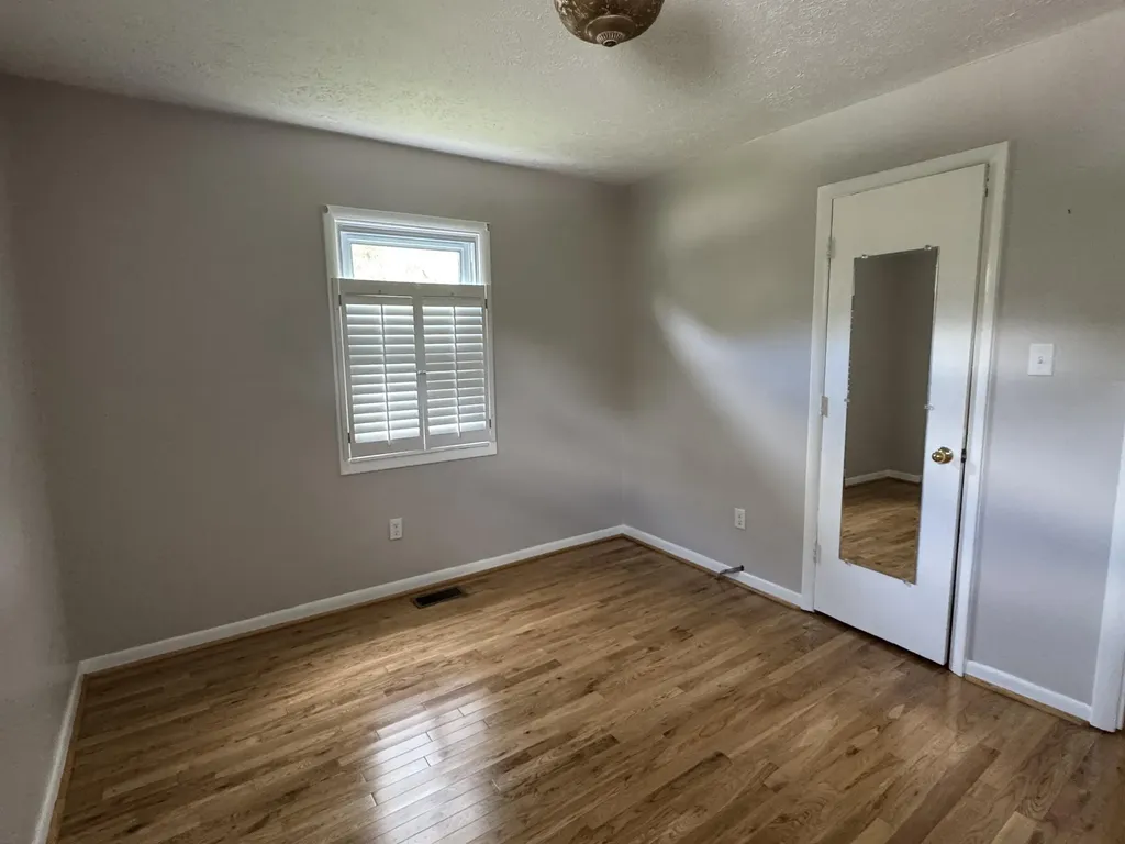 338 Happy Top Road Clay City KY 40312
