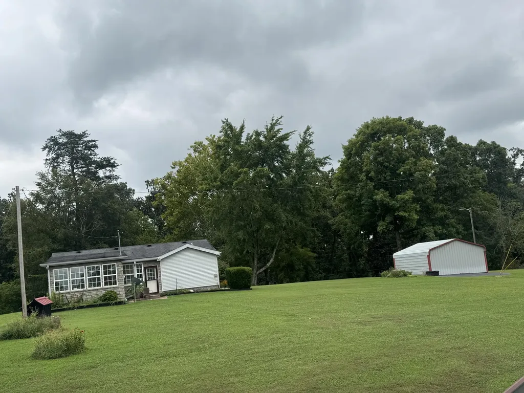 338 Happy Top Road Clay City KY 40312