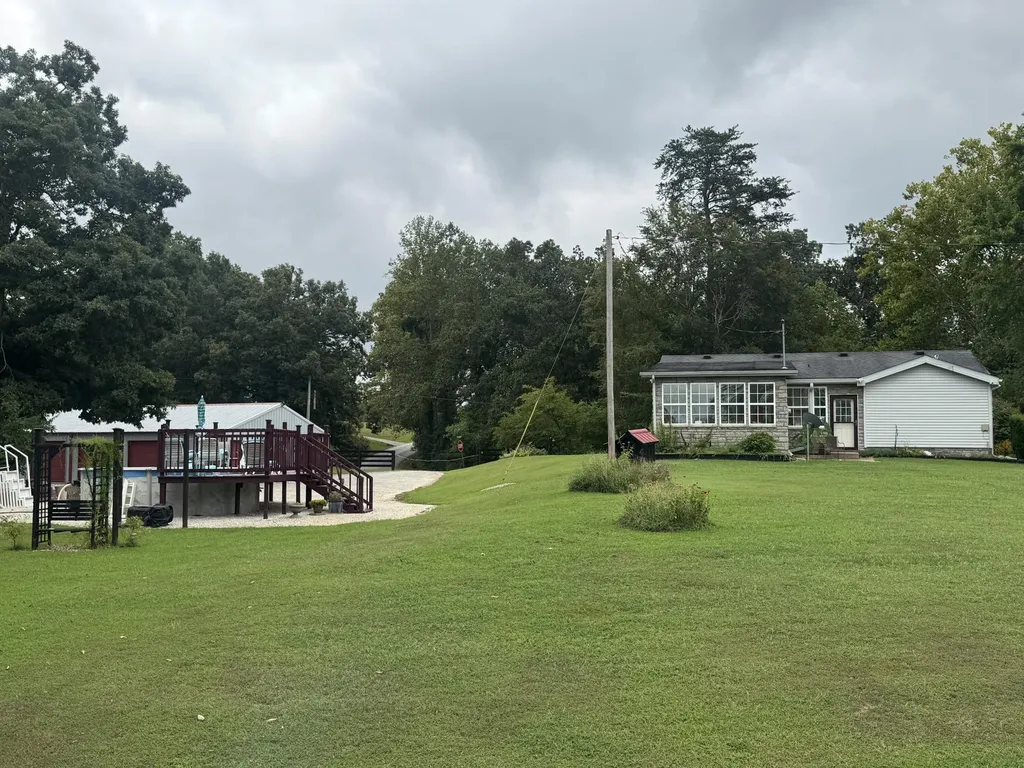 338 Happy Top Road Clay City KY 40312