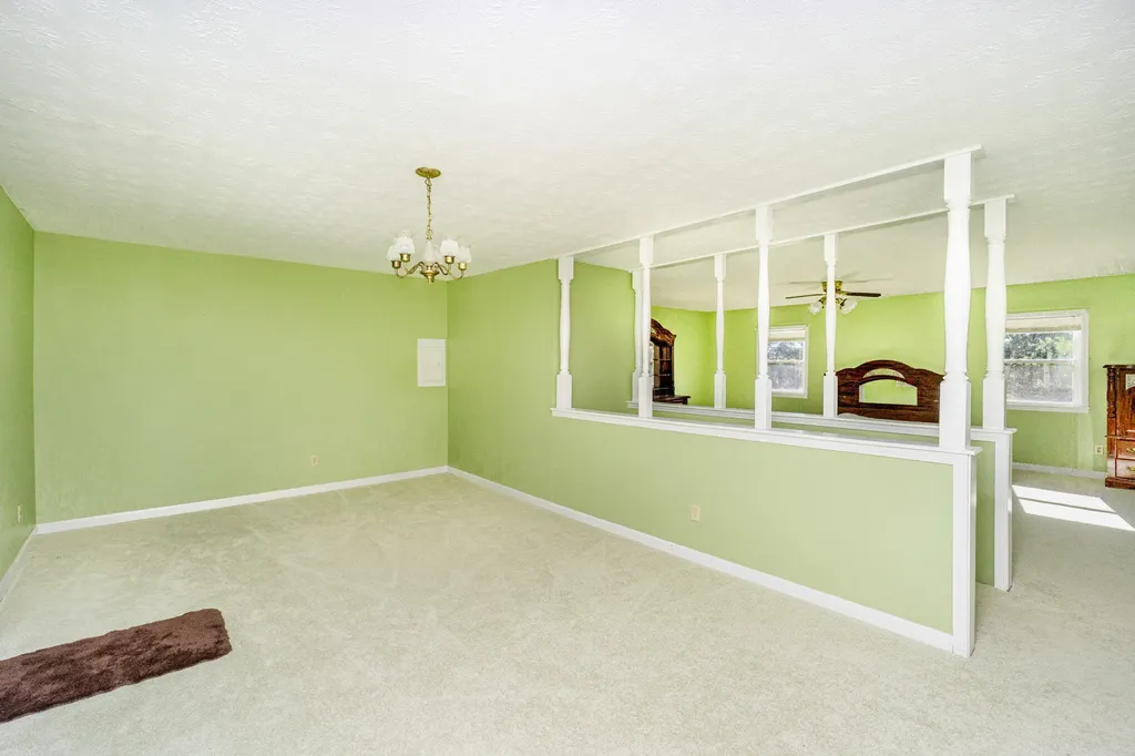 1170 Ky-698 Stanford KY 40484
