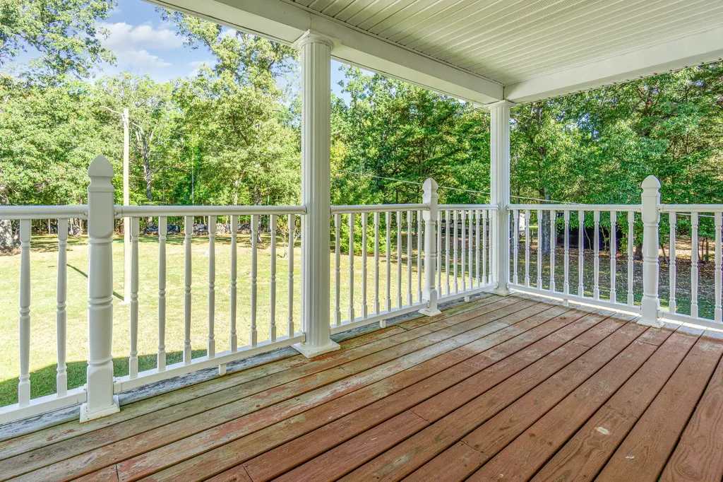 1170 Ky-698 Stanford KY 40484