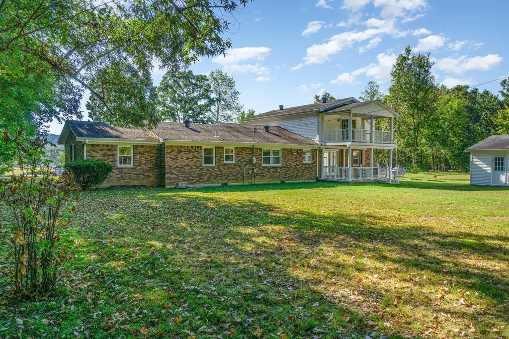 1170 Ky-698 Stanford KY 40484