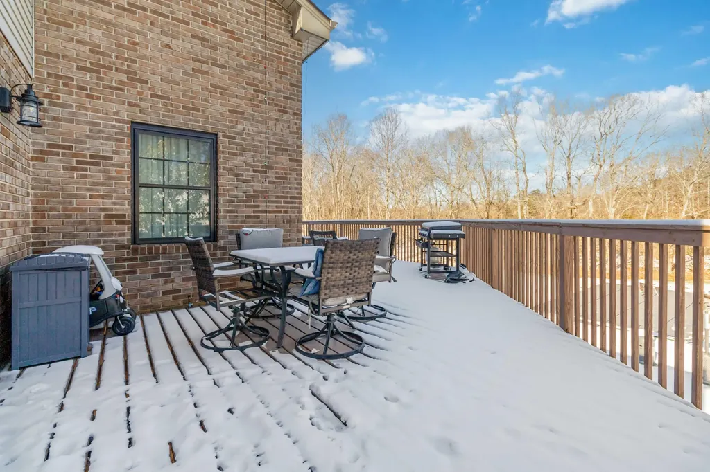 196 Club Valley Estates Road London KY 40741