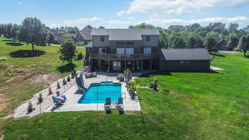 196 Club Valley Estates Road London KY 40741