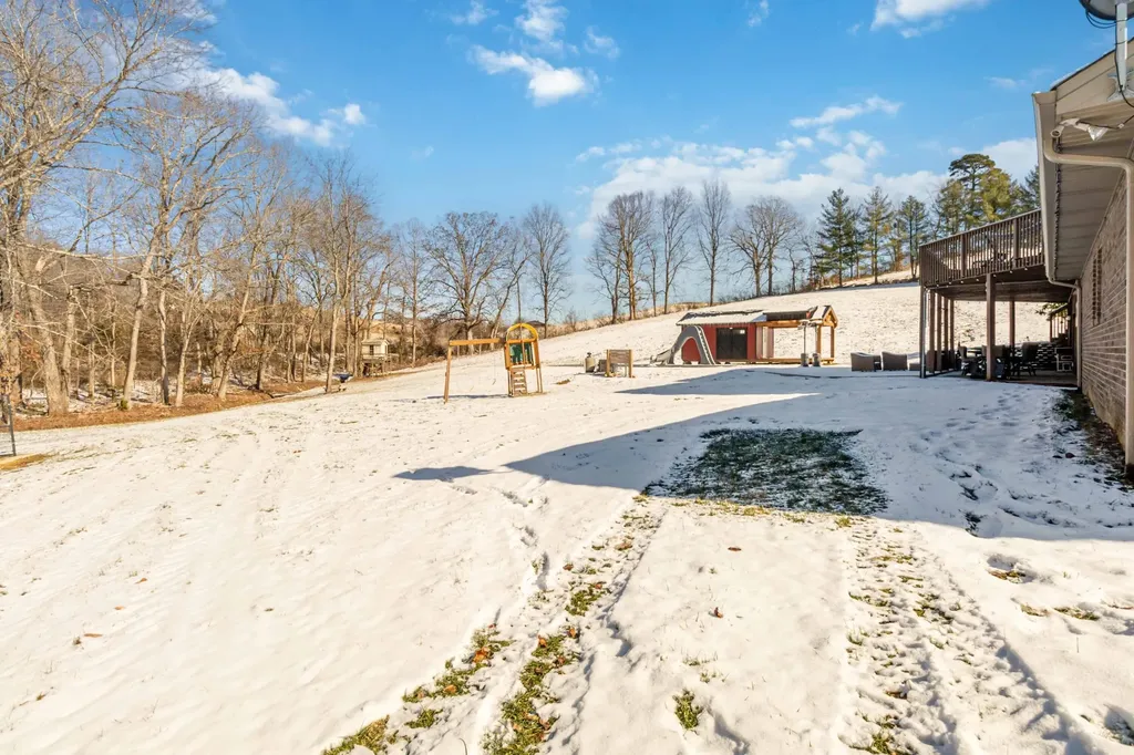 196 Club Valley Estates Road London KY 40741