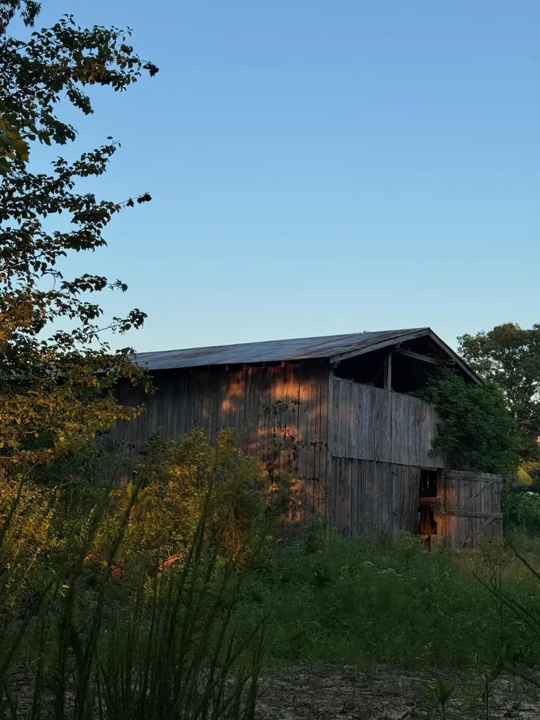 1 Mooretown Hill Road Beattyville KY 41311