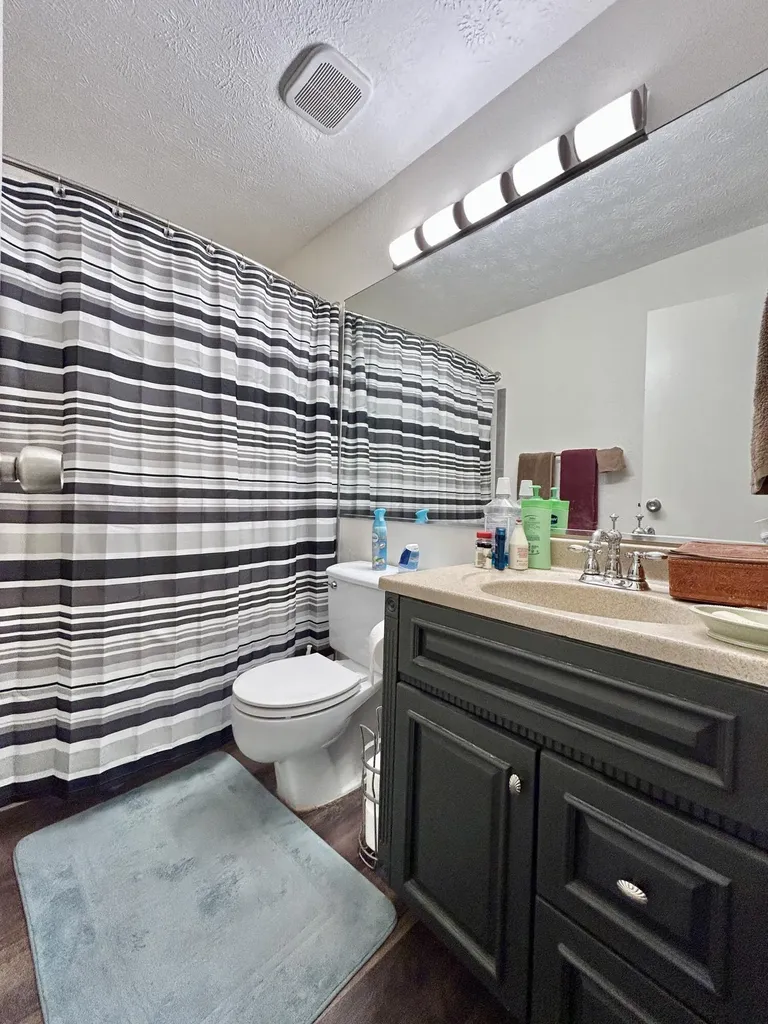 43-4 Woodson Bend Resort Bronston KY 42518