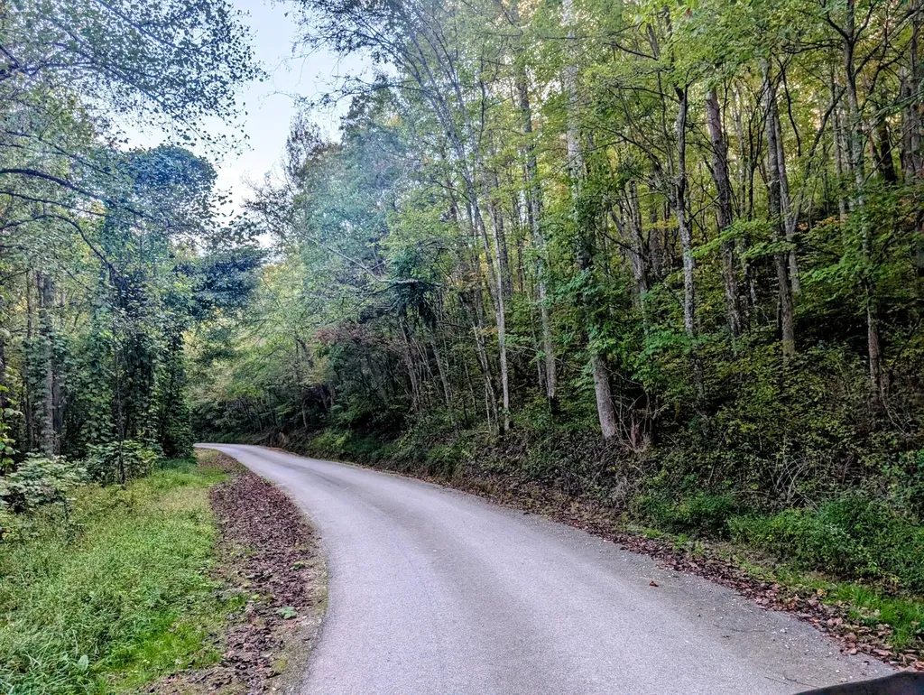 309 Smokey Joe Drive Barbourville KY 40906