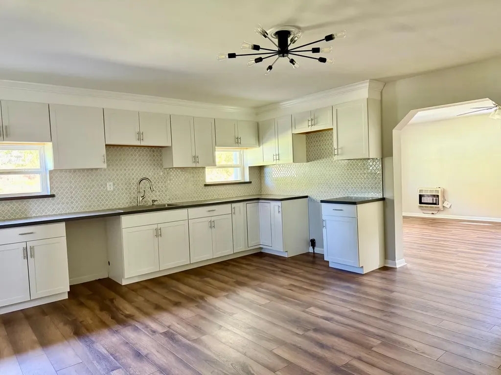 233 River Road Beattyville KY 41311