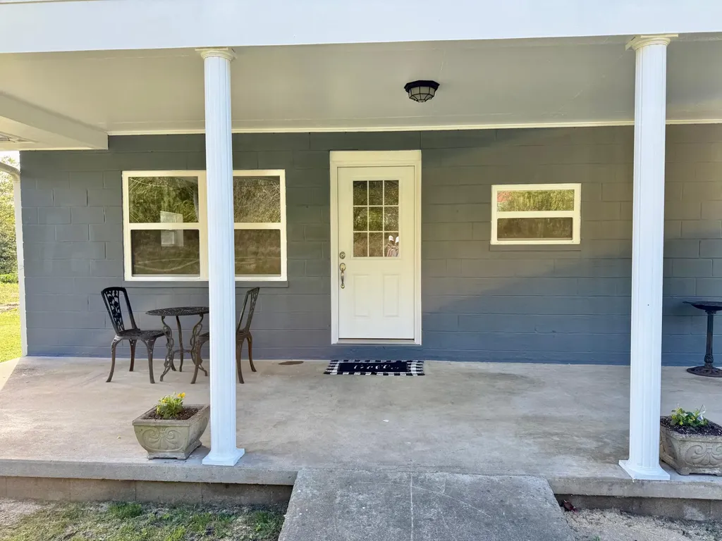 233 River Road Beattyville KY 41311