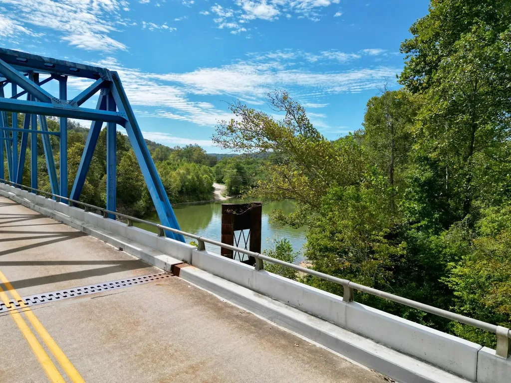 233 River Road Beattyville KY 41311