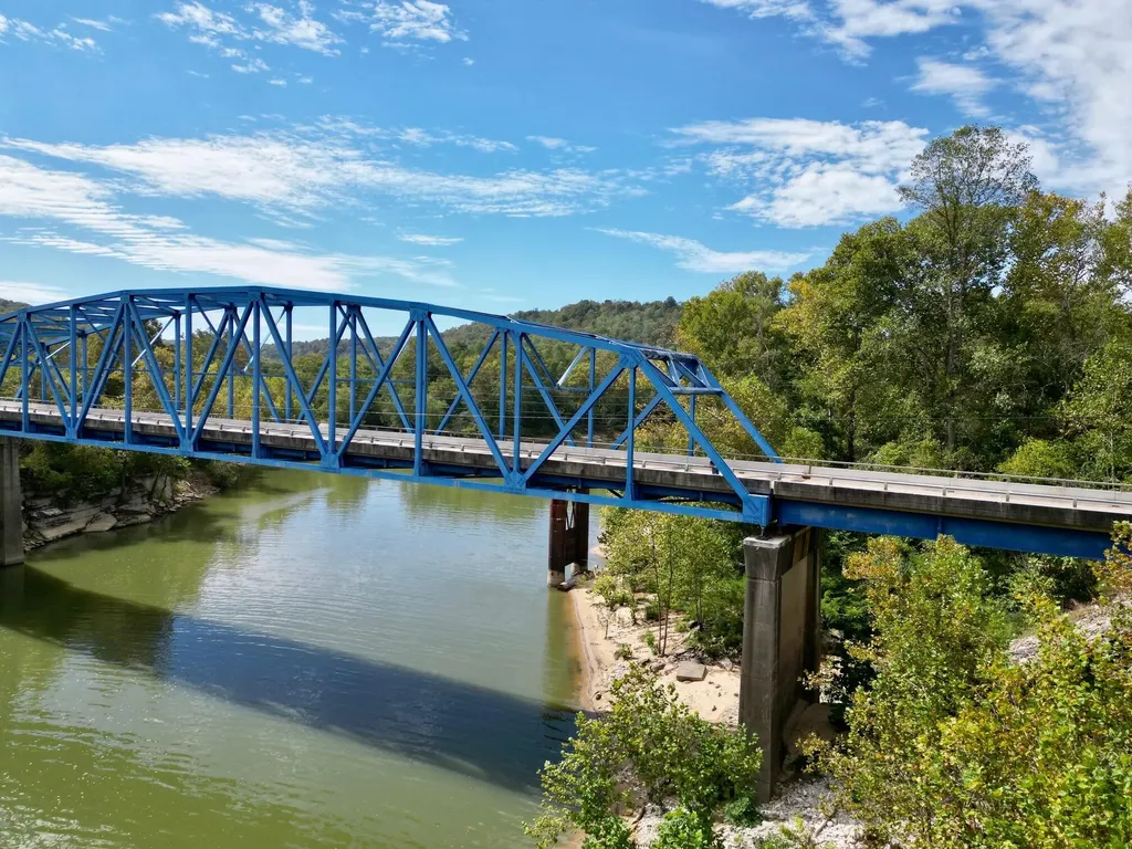 233 River Road Beattyville KY 41311