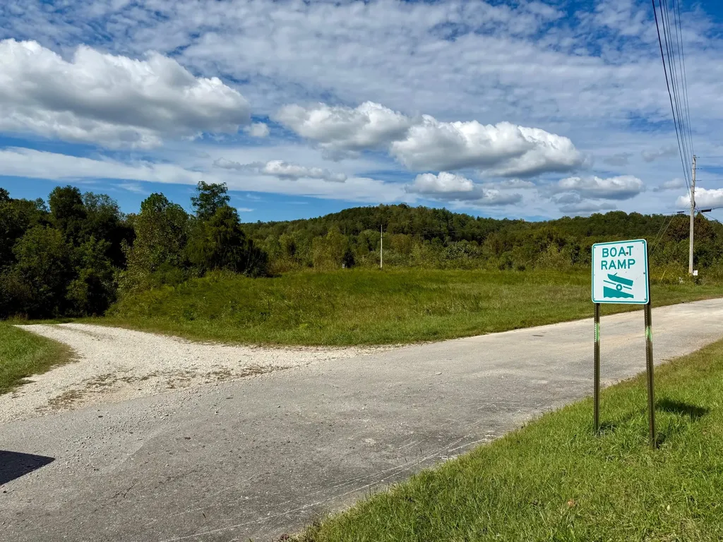 233 River Road Beattyville KY 41311